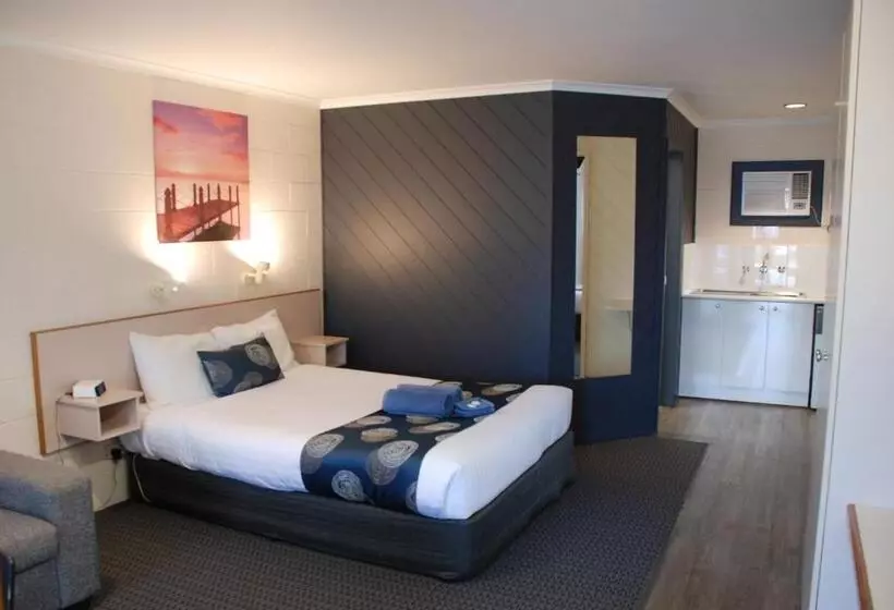 スイート（家族用）, Cunningham Shore Motel