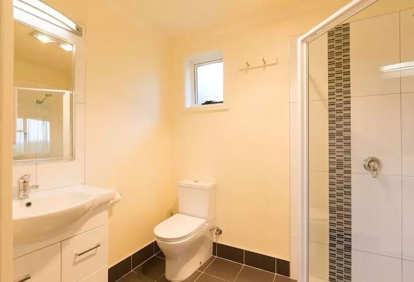 آپارتمان اکونومی 1 خوابه, Graham Apartments