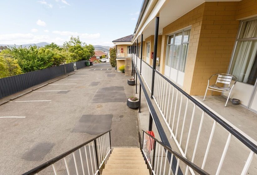 2ベッドルームアパートメント, Graham Apartments