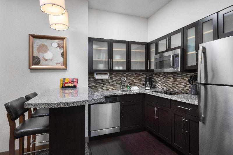 家庭间, Matador Motor Inn