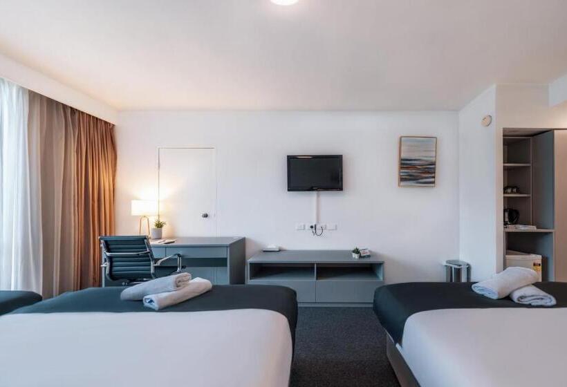 חדר משפחתי, The Select Inn Penrith