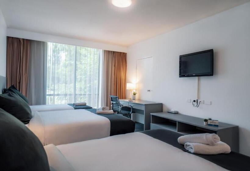 חדר משפחתי, The Select Inn Penrith