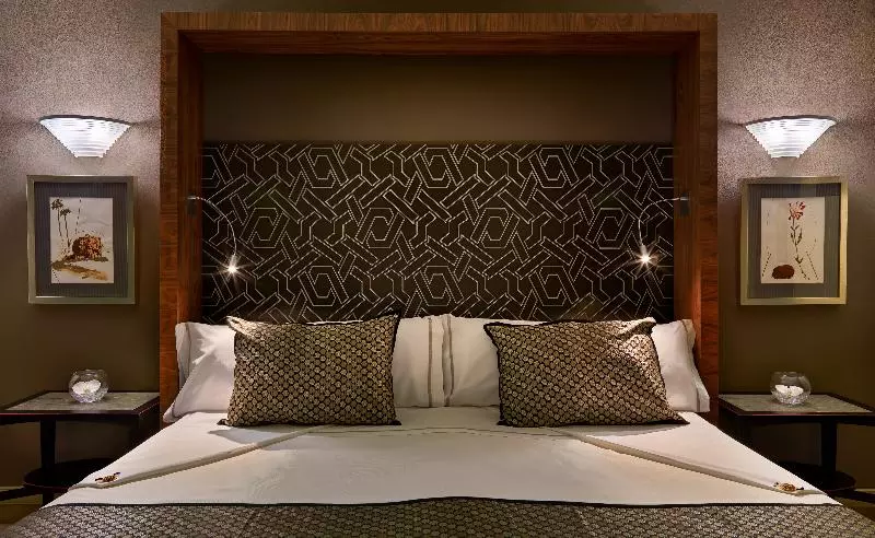 ファミリールーム, Maclin Lodge Motel