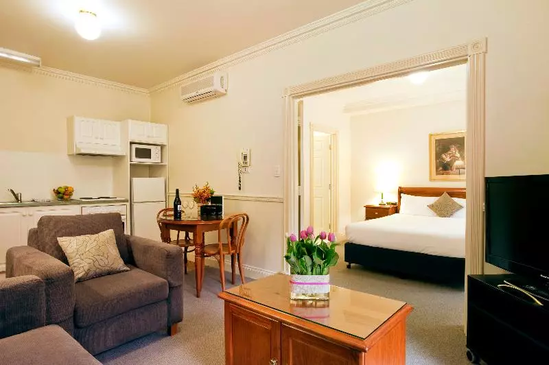 1ベッドルームアパートメント, Majestic Old Lion Apartments