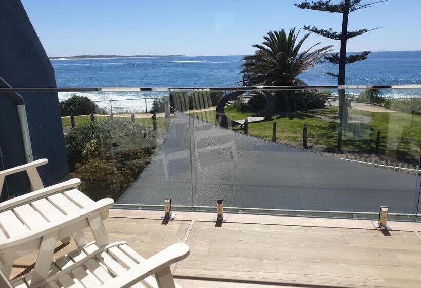 스위트 퀸침대, Ocean Front Motel