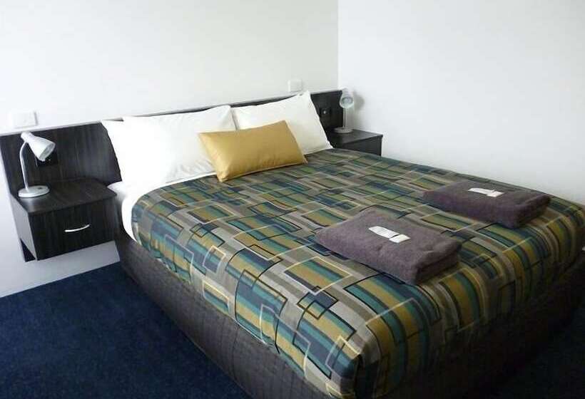 标准单人间, Otway Gate Motel