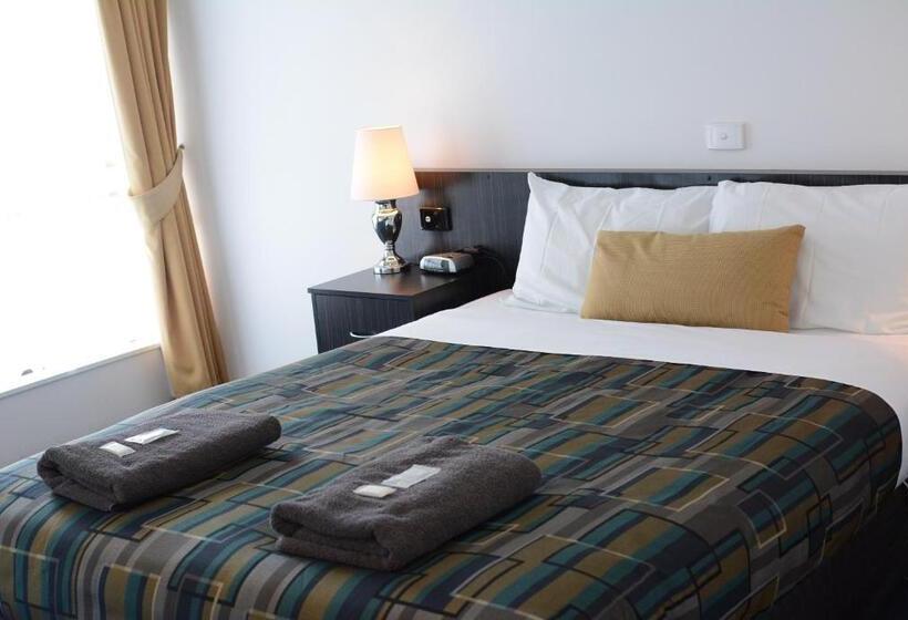 标准间, Otway Gate Motel