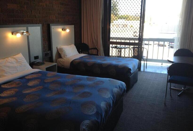 스탠다드 룸, The Central Hotel Motel Lakes Entrance