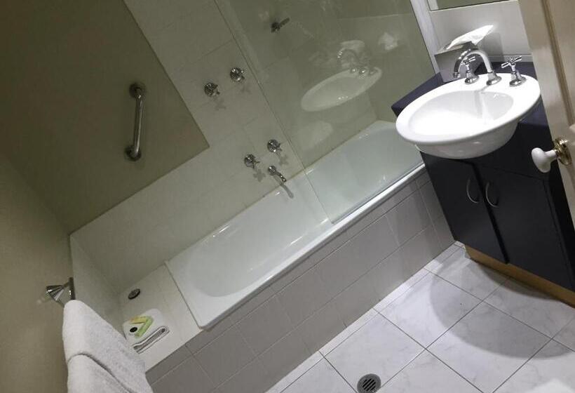 Апартаменты 1 Спальня, Flinders Landing Apartments