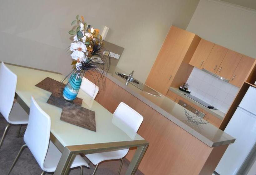 Апартаменты 1 Спальня, Flinders Landing Apartments