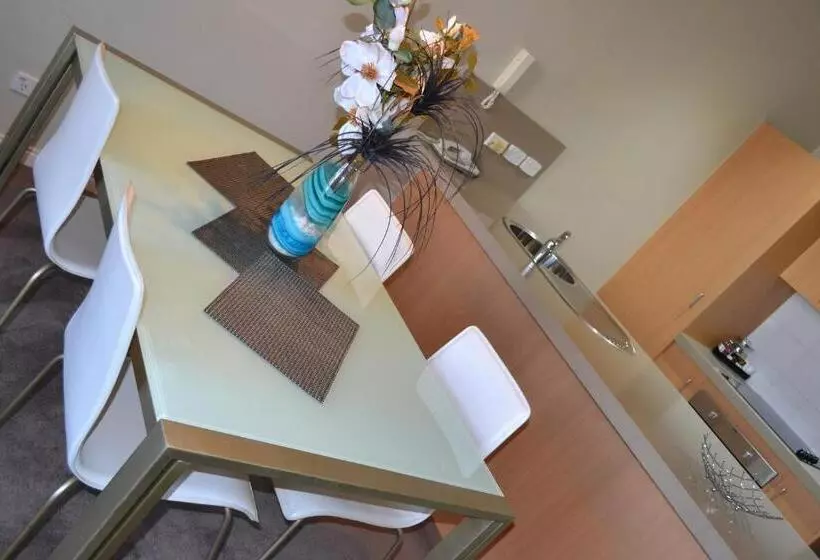 ２ベッドルームアパートメント, Flinders Landing Apartments