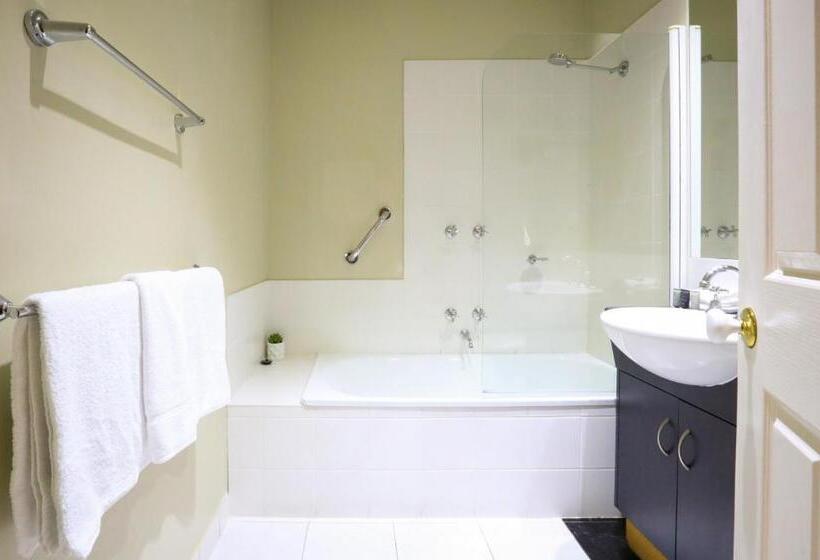 Апартаменты 2 Спальни, Flinders Landing Apartments