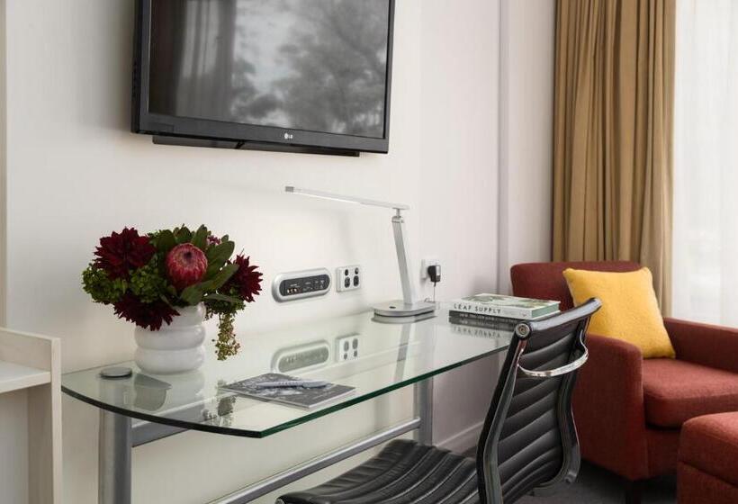 اتاق خانوادگی, Rydges Bankstown