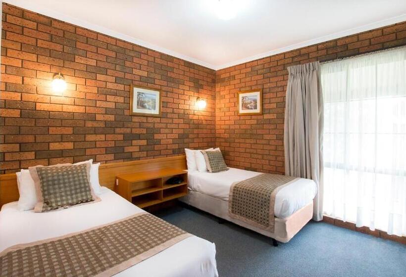 סוויטה משפחתית 2 חדרי שינה, Sportslander Motor Inn