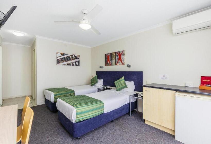 اتاق استاندارد با بالکن, The Wellington Apartment