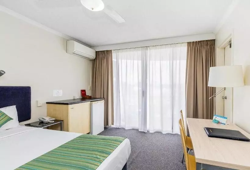 اتاق استاندارد با تخت بزرگ, The Wellington Apartment