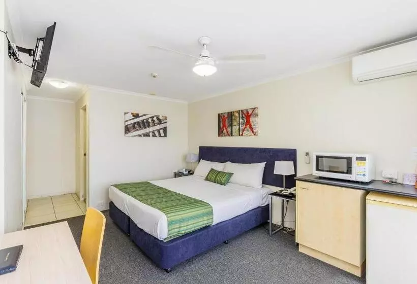 اتاق استاندارد با تخت بزرگ, The Wellington Apartment