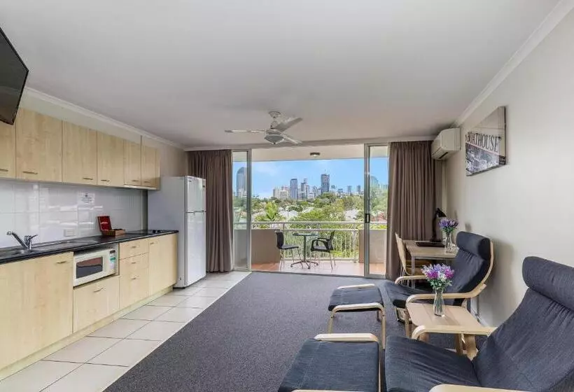 استودیو استاندارد با تخت کینگ, The Wellington Apartment