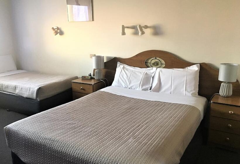 패밀리 룸, Shepparton Motor Inn Tudor House Motel