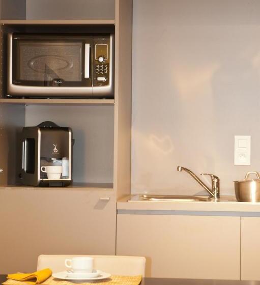 家族用アパートメント, Castelnou Apart