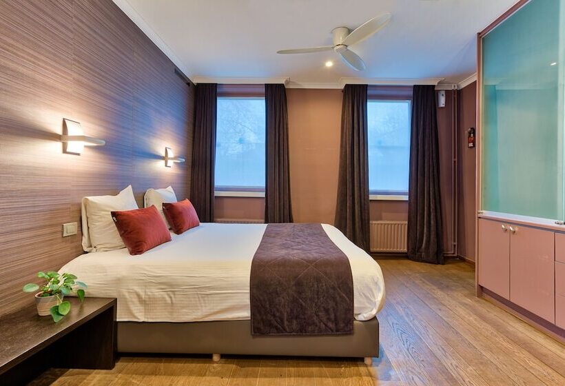 컴포트 룸, Astoria Gent