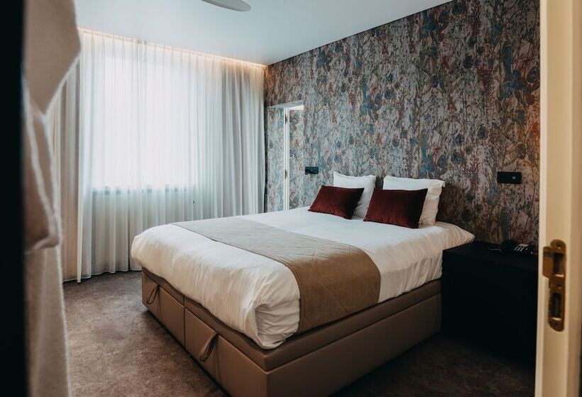 프레스티지 룸, Astoria Gent