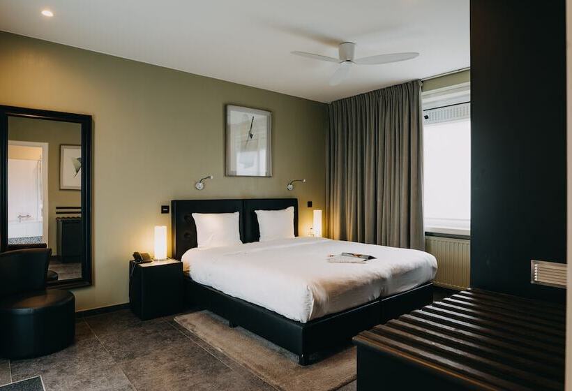 프레스티지 룸, Astoria Gent