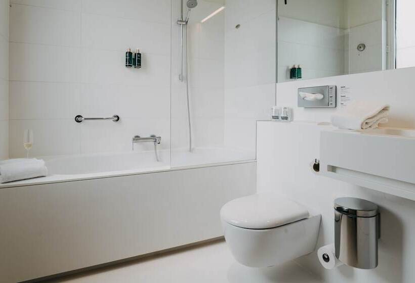 프레스티지 룸, Astoria Gent