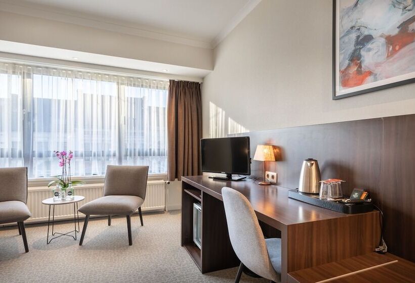 스탠다드 룸, Carlton