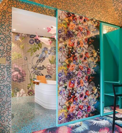 جناح ديلوكس, Small Luxury Hotel De Witte Lelie