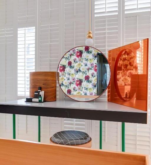 جناح ديلوكس, Small Luxury Hotel De Witte Lelie