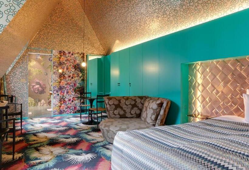 جناح ديلوكس, Small Luxury Hotel De Witte Lelie