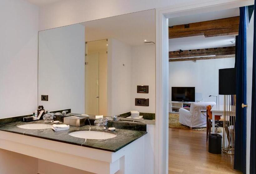 غرفة سوبيريور سرير كينج, Small Luxury Hotel De Witte Lelie