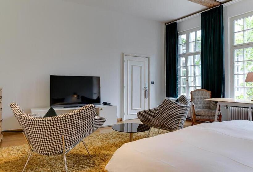 غرفة سوبيريور سرير كينج, Small Luxury Hotel De Witte Lelie
