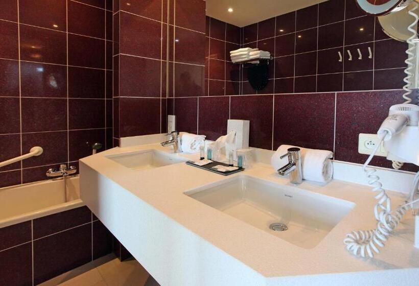 سوئیت پنت هاوس, Donny