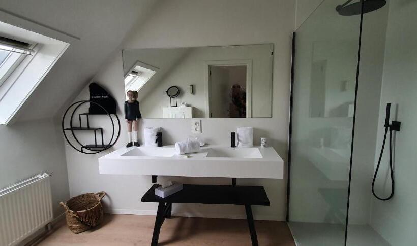 带观景的高级间, Du Bassin