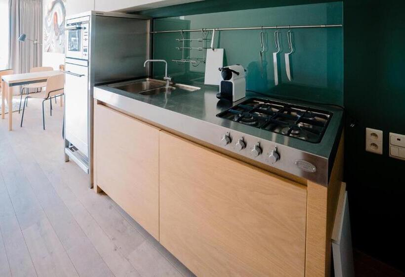 带露台的标准工作室, Du Bassin