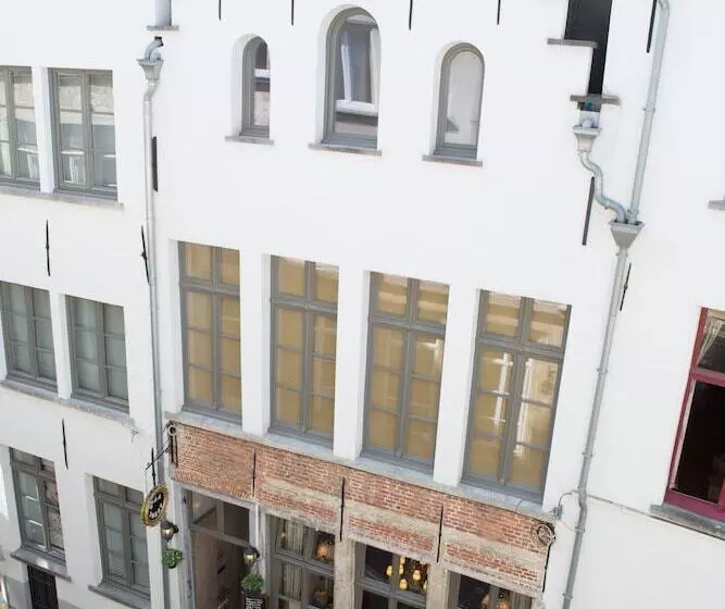 اتاق استاندارد با چشم‌انداز شهر, Rubensgrote Markt