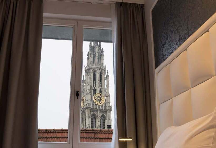 اتاق استاندارد با چشم‌انداز شهر, Rubensgrote Markt