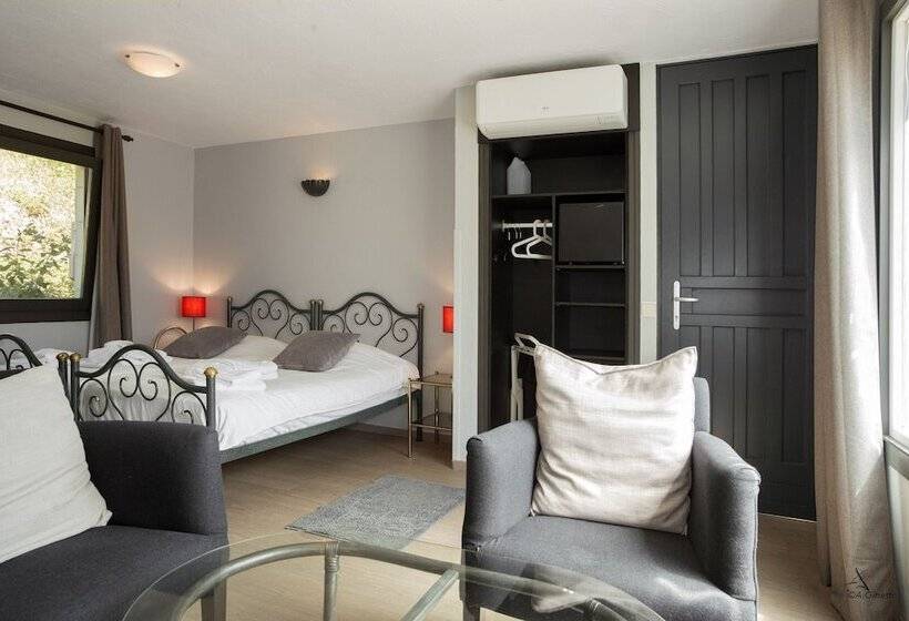 Номер Стандарт, Tropical