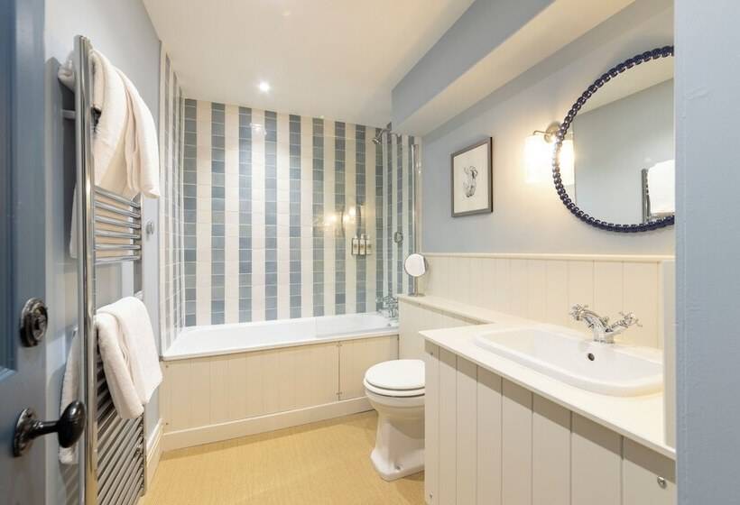 皇家房间, The Barnsdale, Rutland