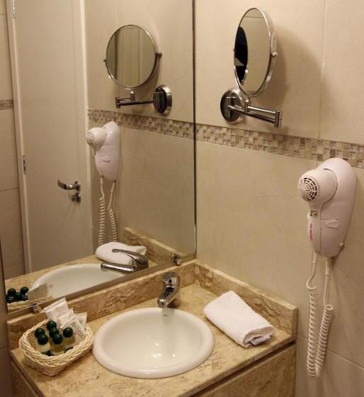 标准间, Curi Executive