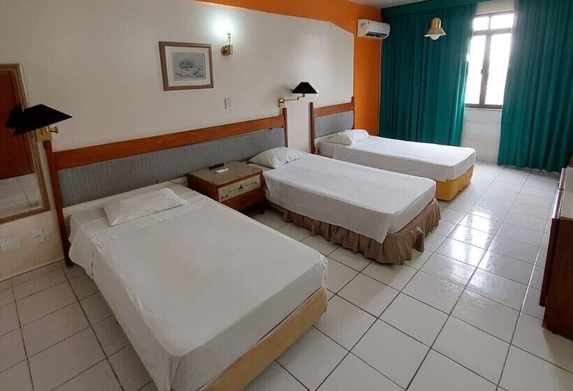 חדר סטנדרט לשלושה, Taj Mahal