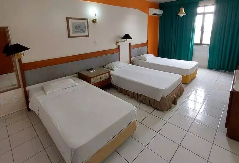 3-Bett-Standardzimmer, Taj Mahal