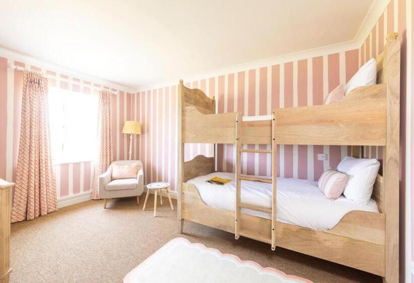 家庭间, The Barnsdale, Rutland