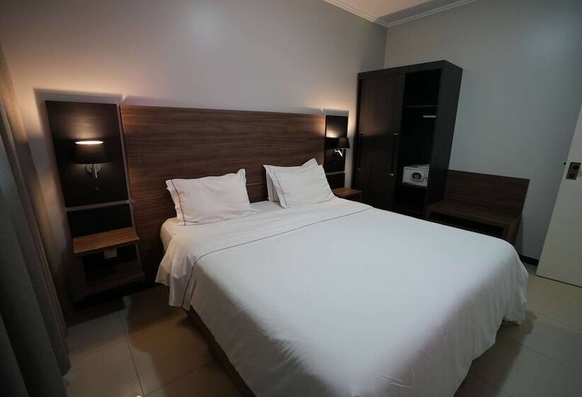 デラックスルーム, Wyndham Golden Foz Suites