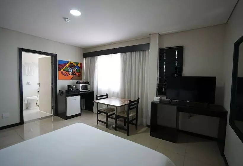 デラックスルーム, Wyndham Golden Foz Suites