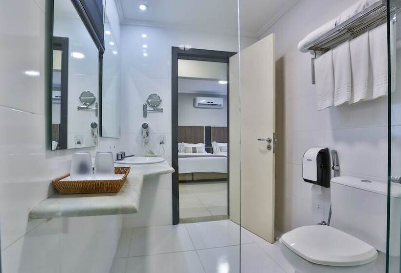 プレミアムルーム, Wyndham Golden Foz Suites