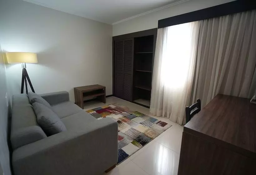 プレミアムルーム, Wyndham Golden Foz Suites