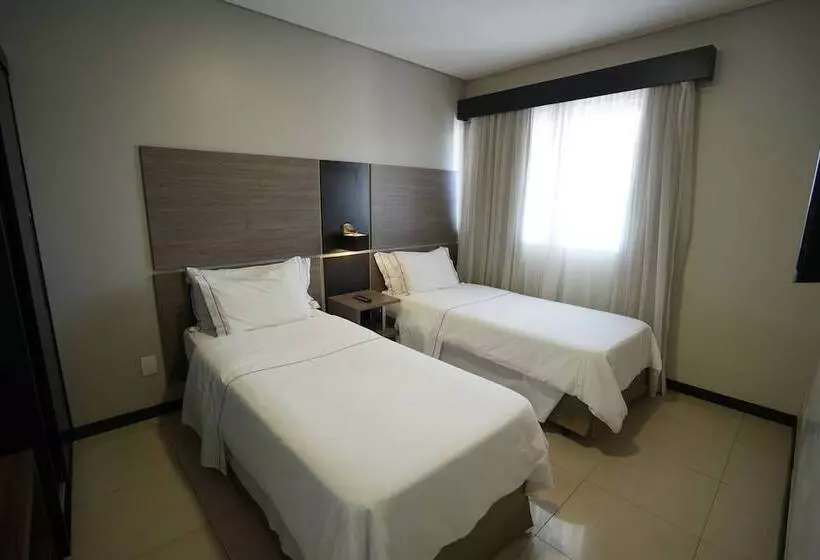 デラックスルーム, Wyndham Golden Foz Suites